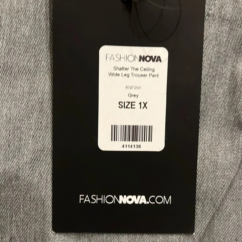 Fashion Nova Shatter the Ceiling Wise Leg Grey Trousers Size 1X - Picture 4 of 10